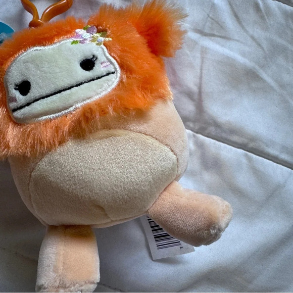 🆕🧡 Squishmallows Shasta the Orange Flower Bigfoot Clip 3.5” - Picture 6 of 7